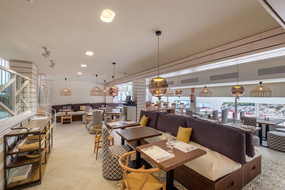 Barceló Portinatx - Nur für Erwachsene — 25