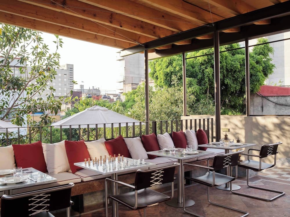 Hotel Dama — 7
