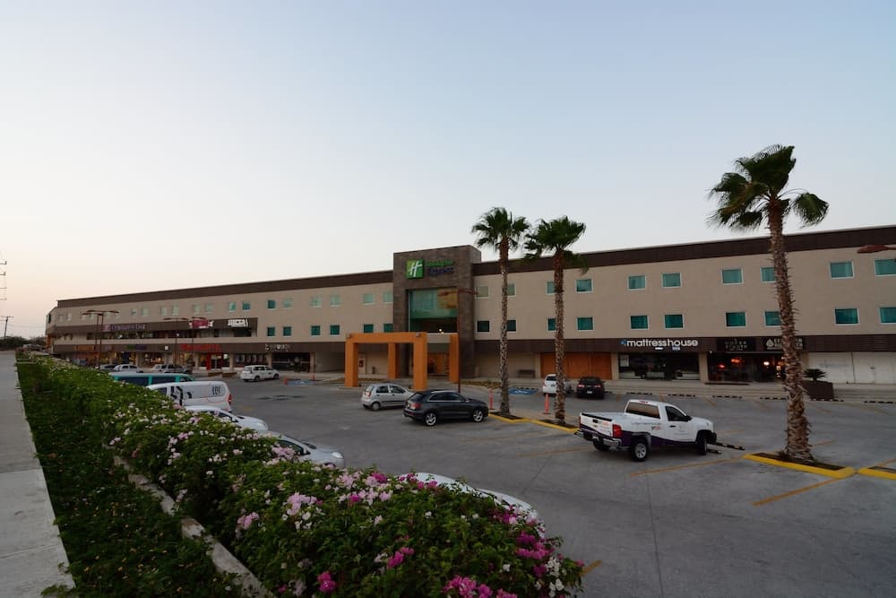 Holiday Inn Express Cabo San Lucas by IHG — 7