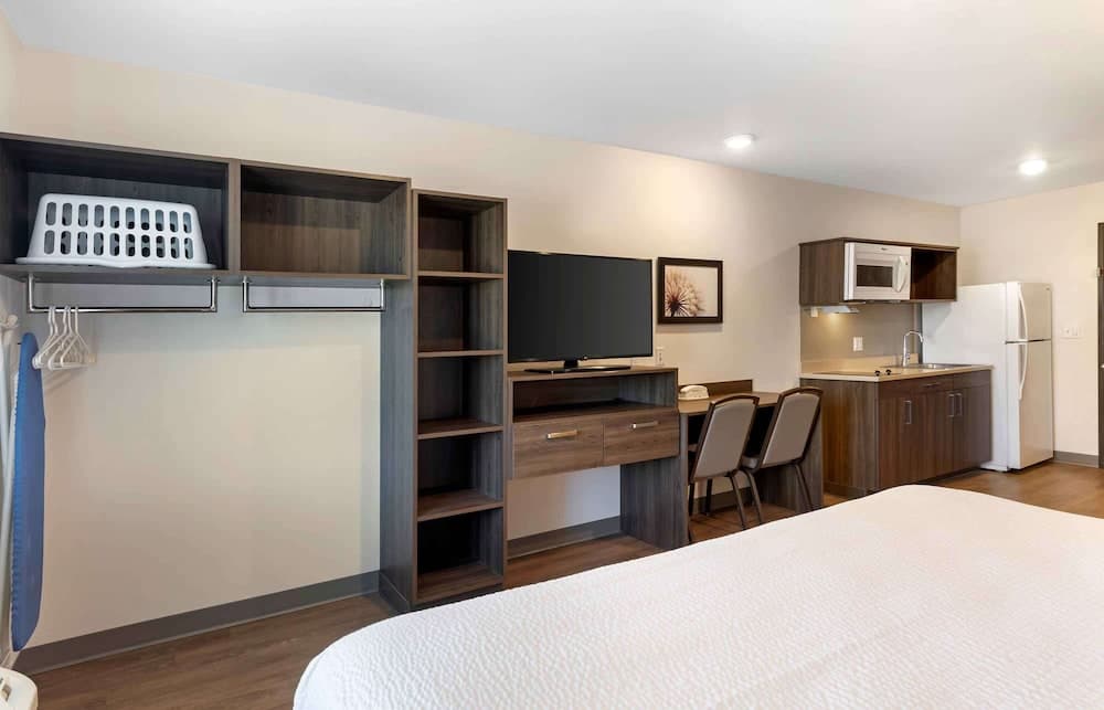 Hotel Extended Stay America Suites - Tampa - Casino Area — 29
