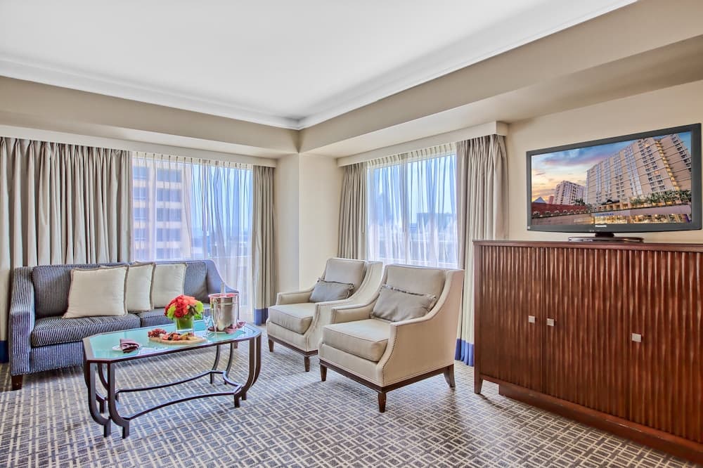 Omni Los Angeles Hotel en California Plaza — 30