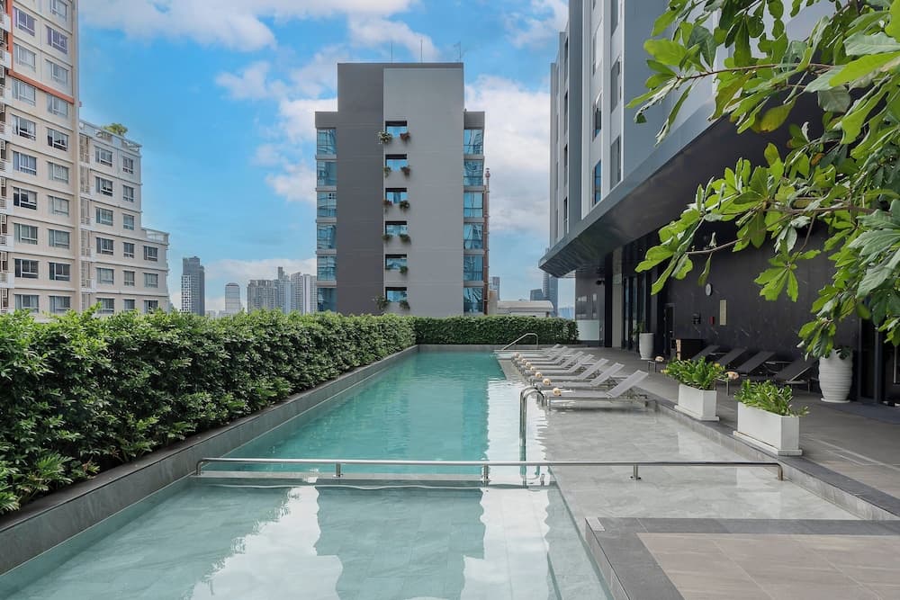 Staybridge Suites Bangkok Sukhumvit, an IHG Hotel — 15