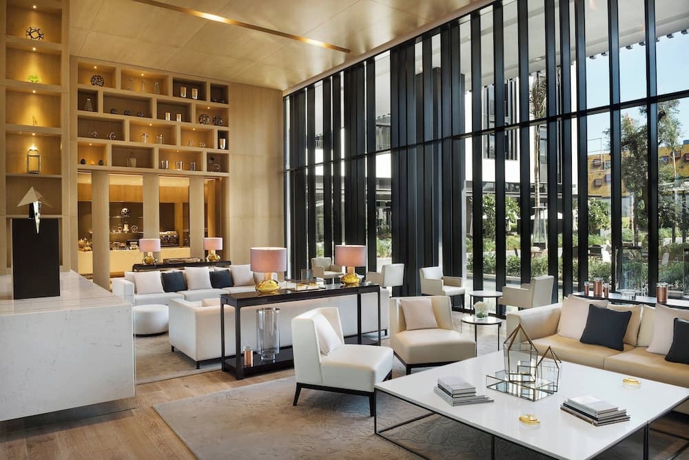 La Ville Hotel & Suites CITY WALK, Dubái, Colección Autograph — 2