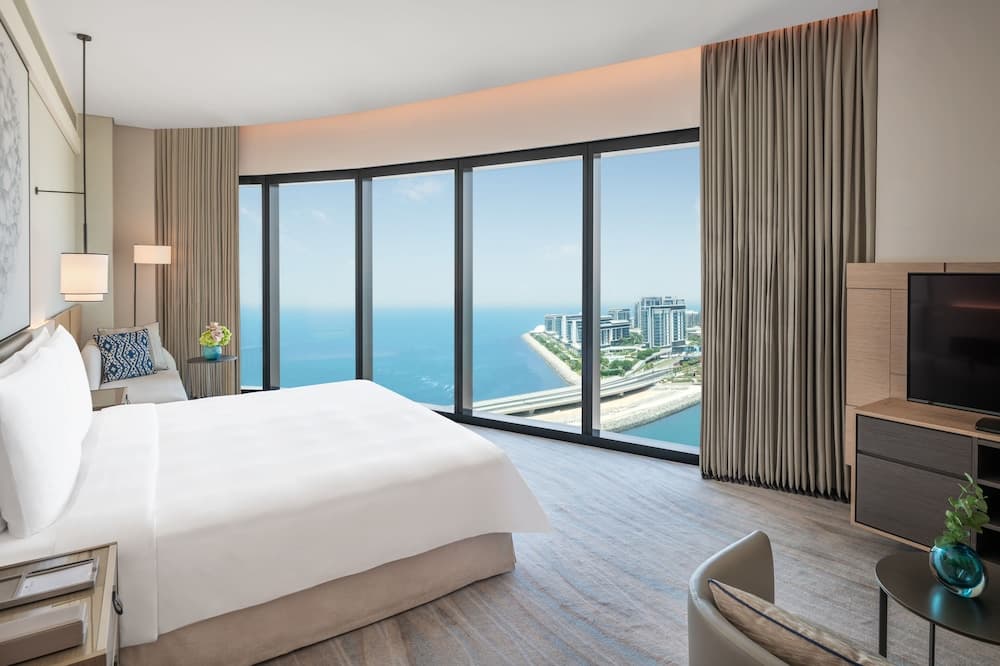 Address Beach Resort — 11