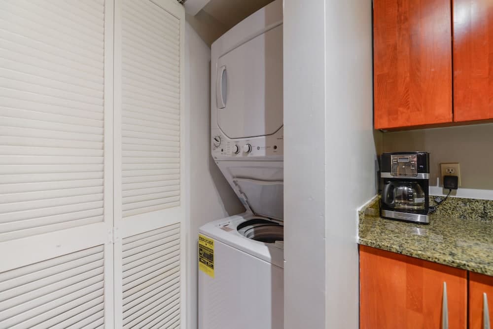 Stylish  Condo in Brickell Free Parking — 8