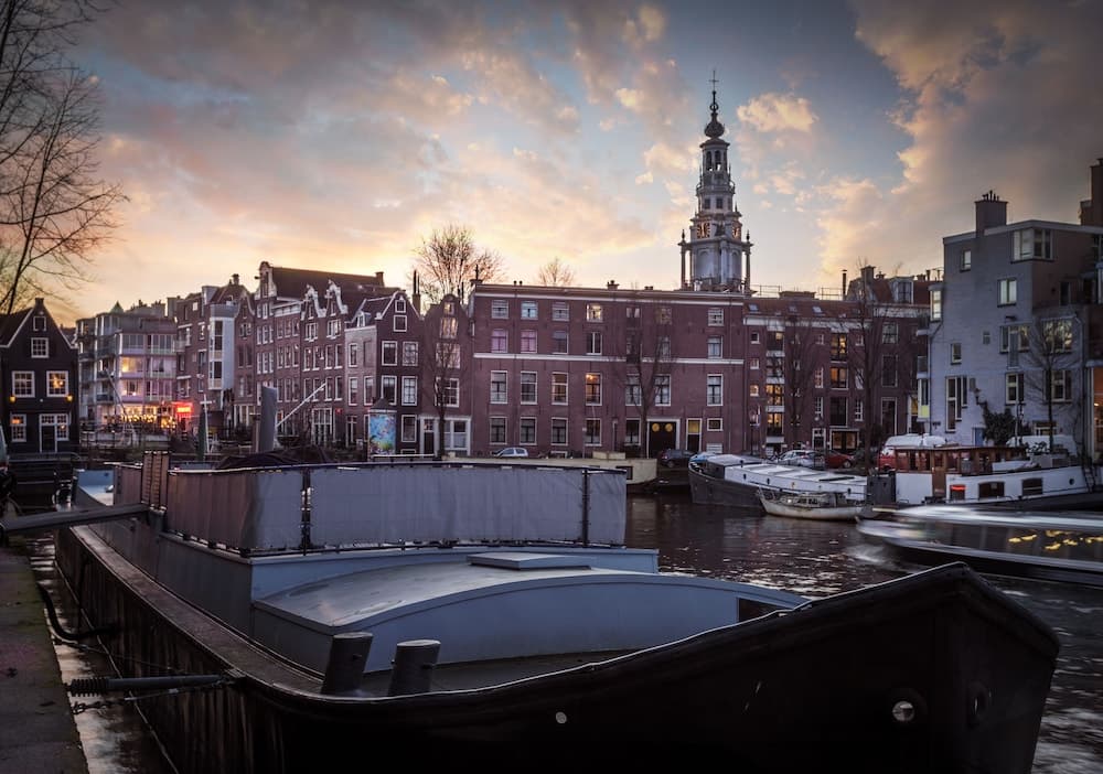 Luxury Suites Amsterdam — 24
