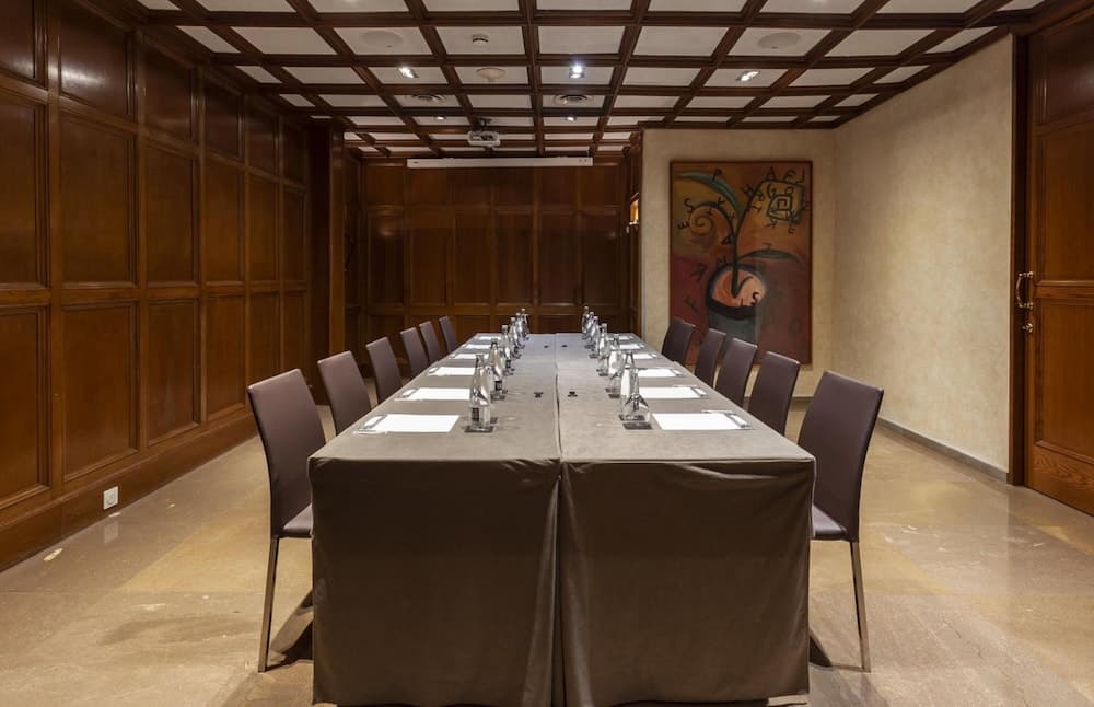 Hotel Derby Barcelona — 16