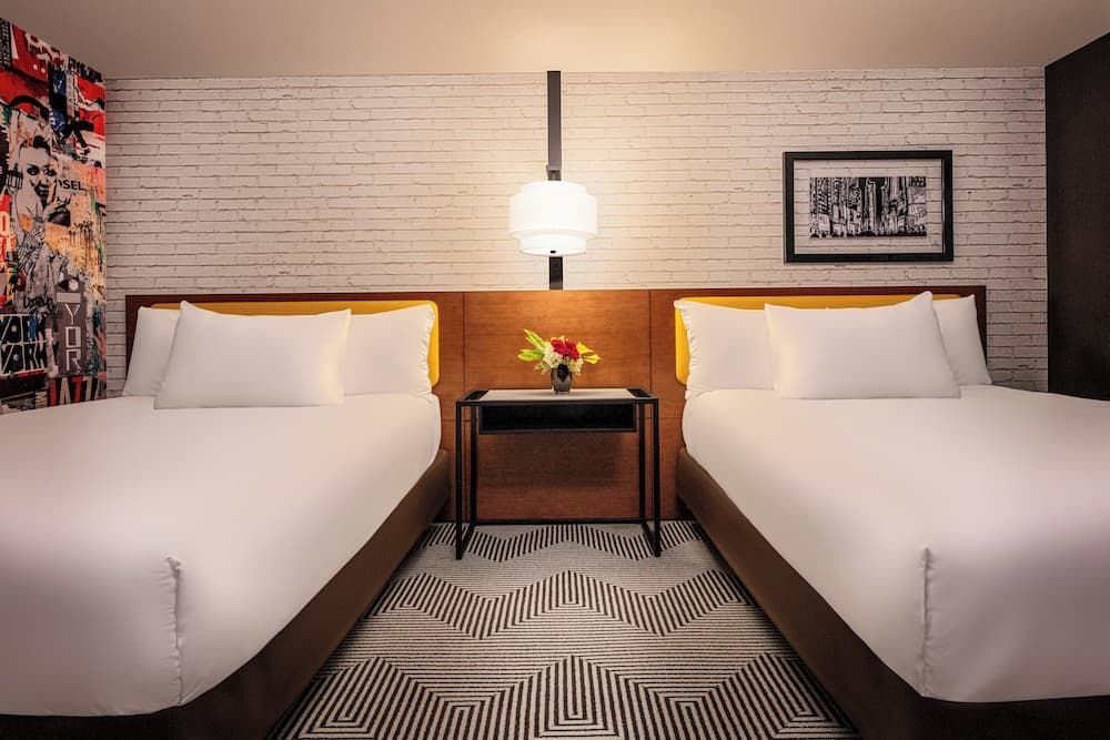 New York-New York Hotel & Kasino — 12