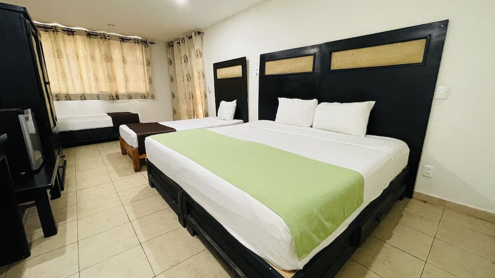 Hotel B&B - 5th Avenue — 19