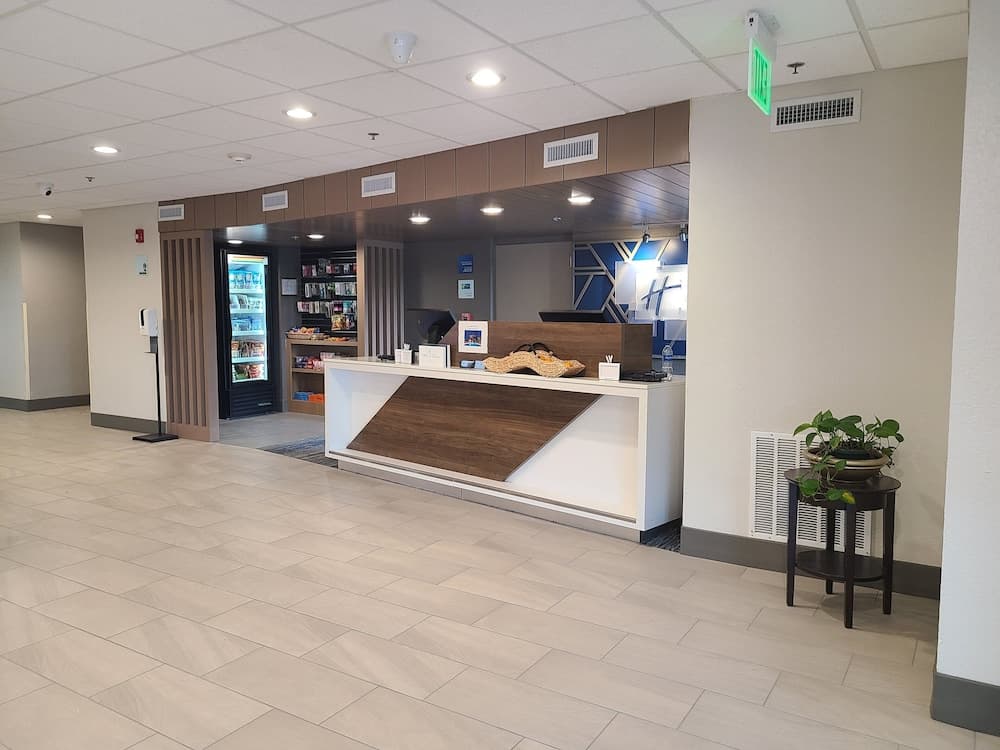 Holiday Inn Express & Suites Ft. Lauderdale N - Exec Airport, un hotel IHG — 4
