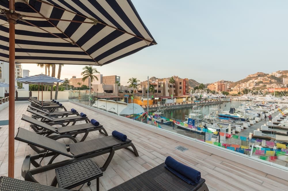 Marina Fiesta Resort & Spa — 9