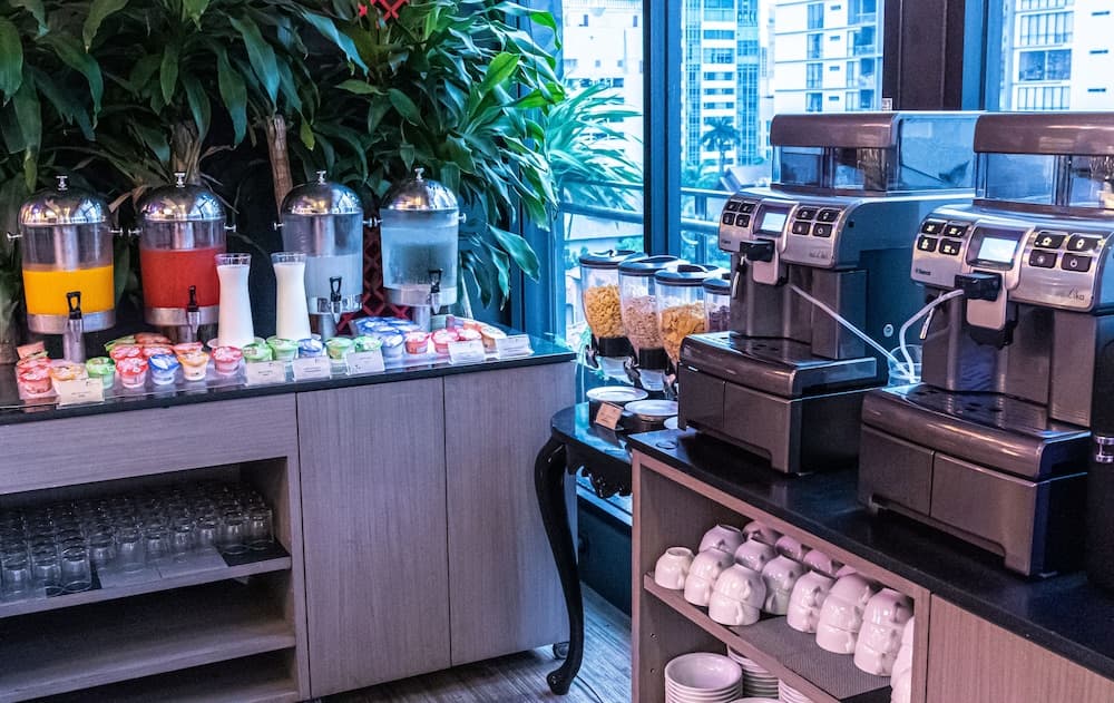 Hotel Clover Asoke — 17
