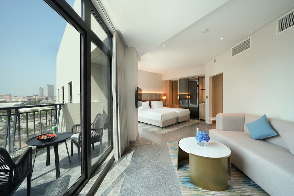 Arabian Park Dubai, an Edge by Rotana Hotel — 16