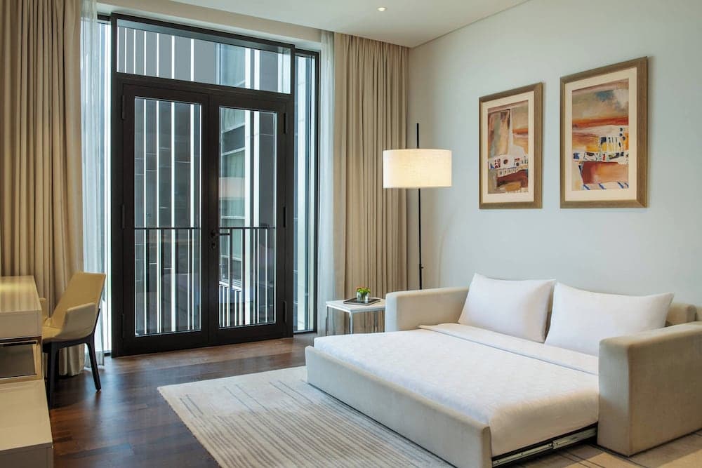 La Ville Hotel & Suites CITY WALK, Dubái, Colección Autograph — 4