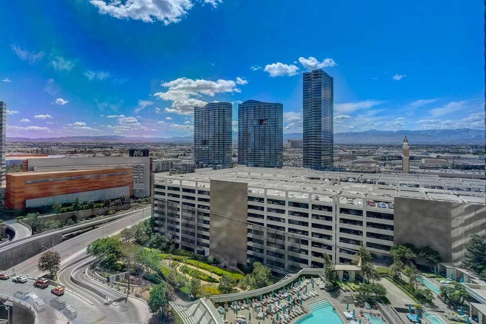Vdara Hotel & Spa — 18