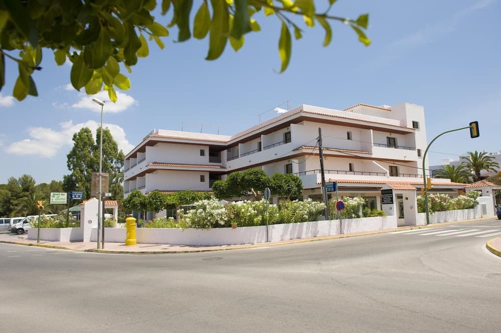 Casual Bahía Ibiza — 3