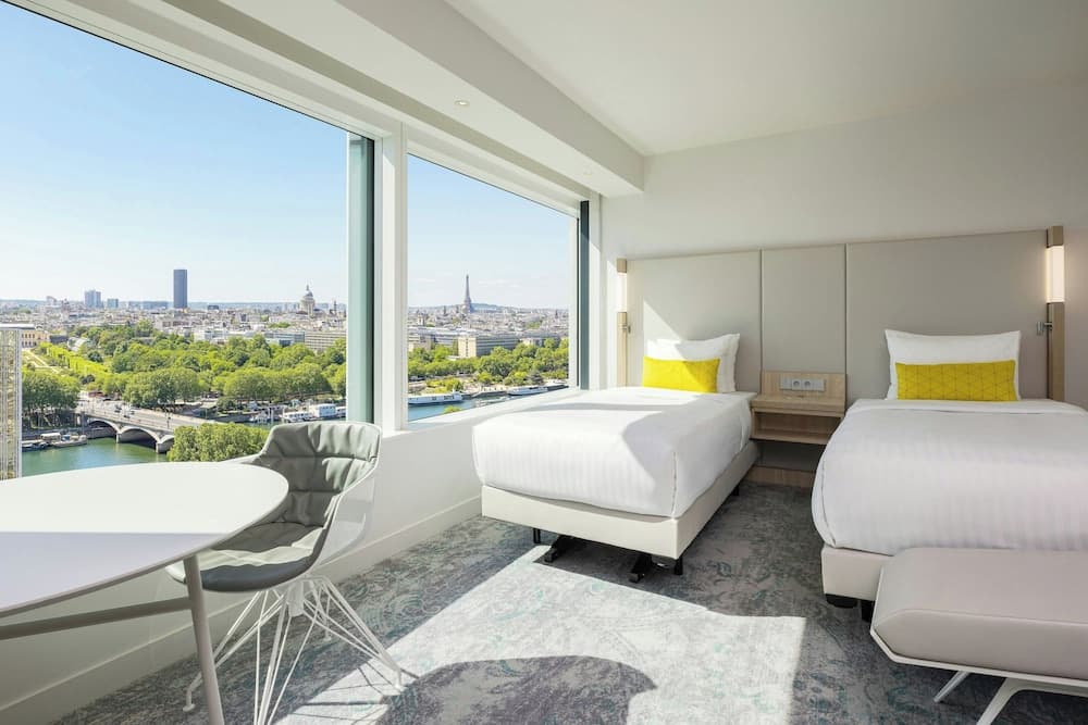Courtyard by  Marriott Paris Gare de Lyon — 5