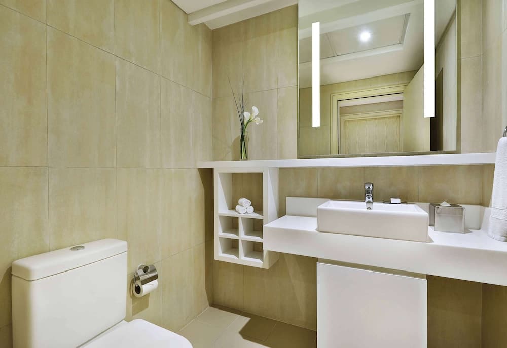 DoubleTree by Hilton Dubai - Jumeirah Beach — 5