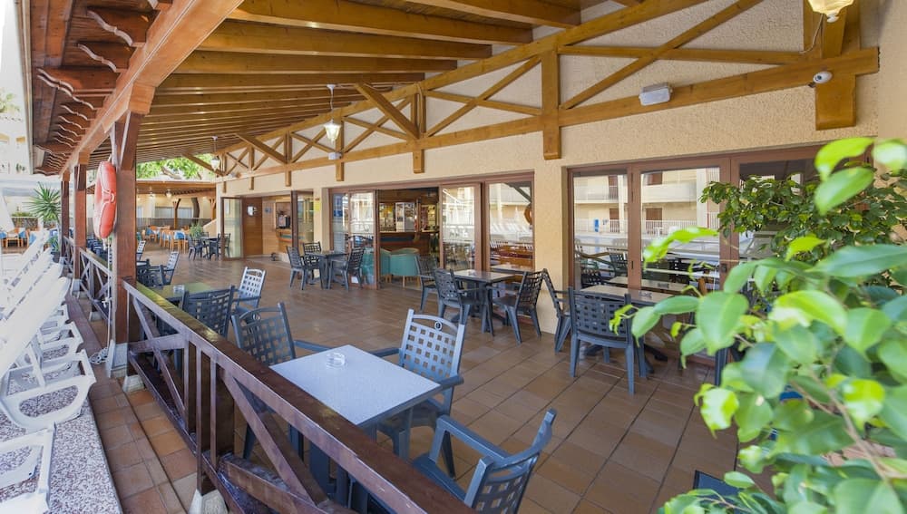 Hotel Vibra Cala Tarida — 17
