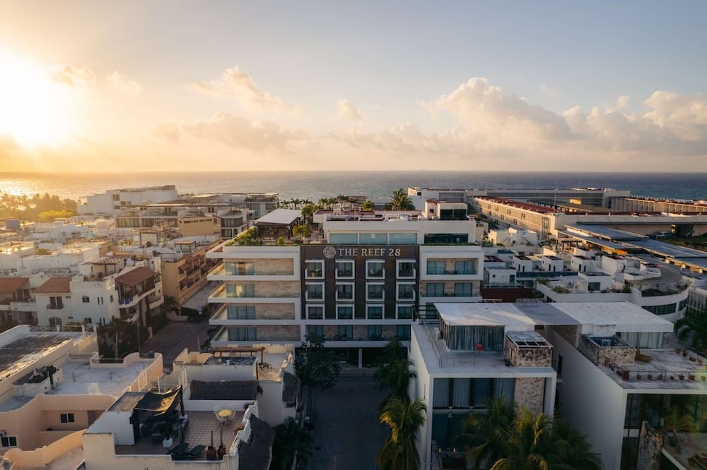 The Reef 28 Hotel & Spa - Luxury Adults Only - All Suites — 16