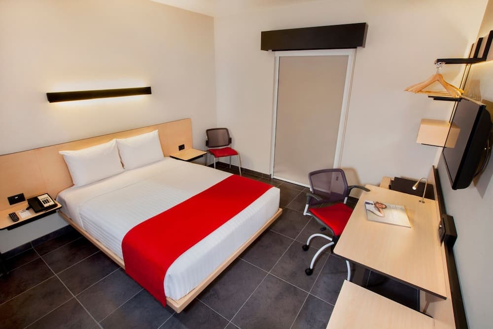 City Express Plus by Marriott Cabo San Lucas — 3