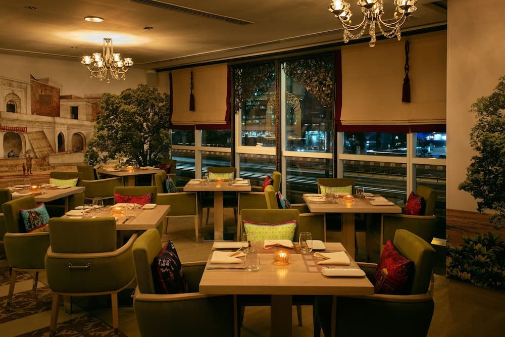 Four Points by Sheraton Sheikh Zayed Road, Dubai — 17