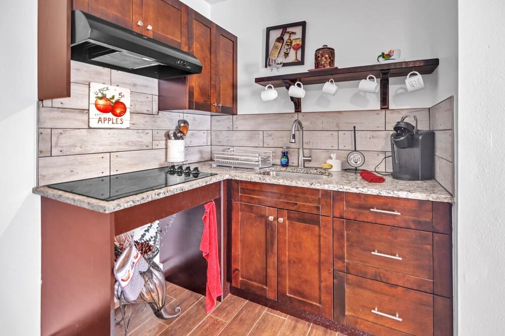 Tampa Tranquility - Elegante condominio de 1 dormitorio en un lugar tranquilo de Redawning — 10