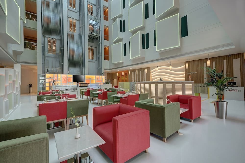 Al Khoory Atrium Hotel — 4