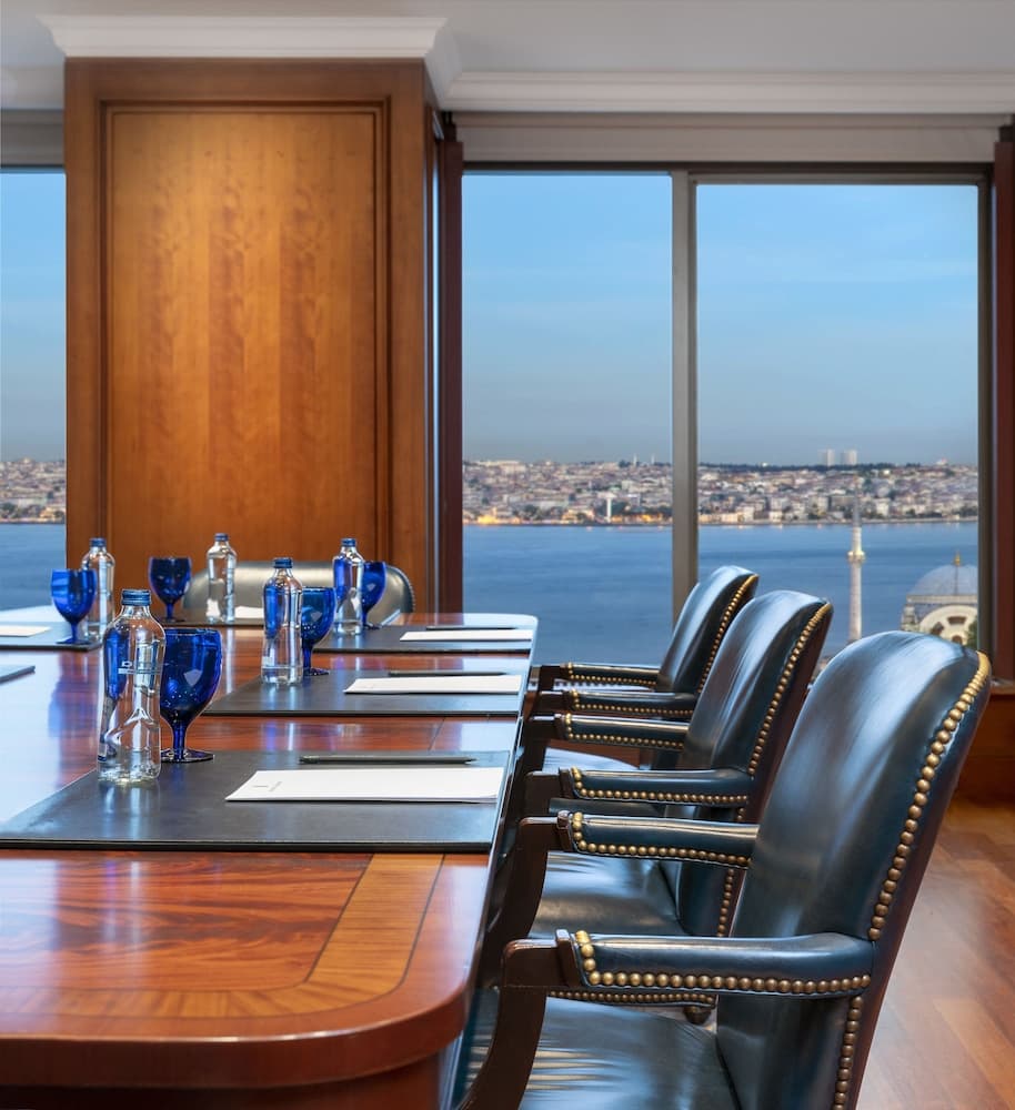 The Ritz-Carlton, Istanbul — 16