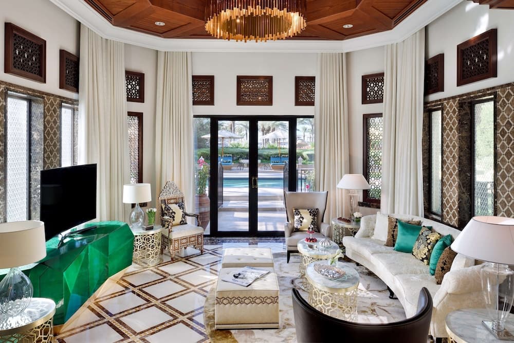 Único y único Royal Mirage — 18