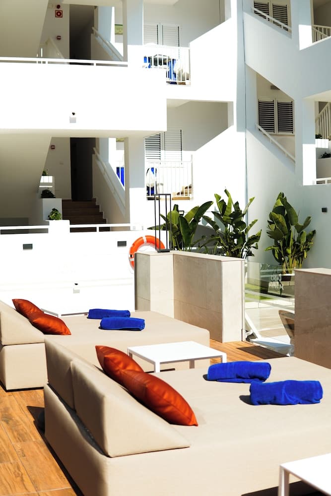 Apartamentos Typic Oasis Sa Tanca — 25
