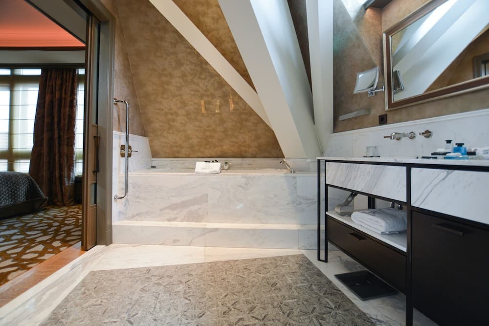 Hotel TwentySeven — 4