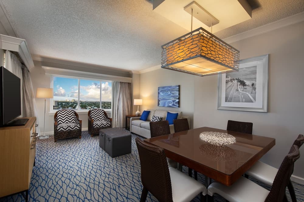 Marriott's BeachPlace Towers — 17
