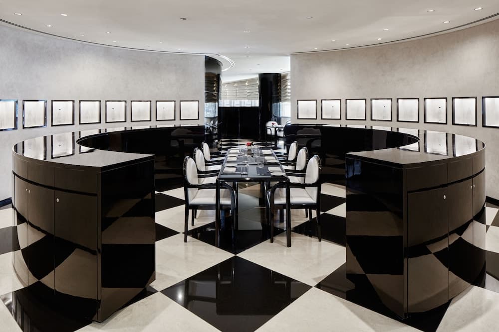 Armani Hotel Dubái, Burj Khalifa — 15