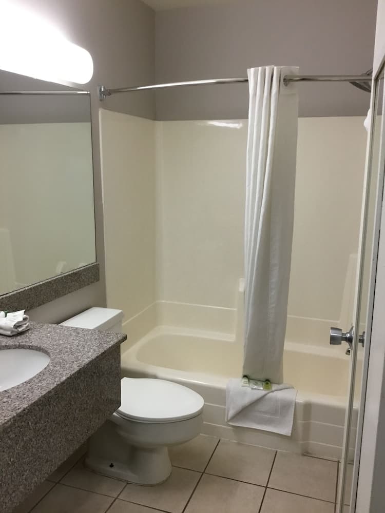 Aviation Inn — 12