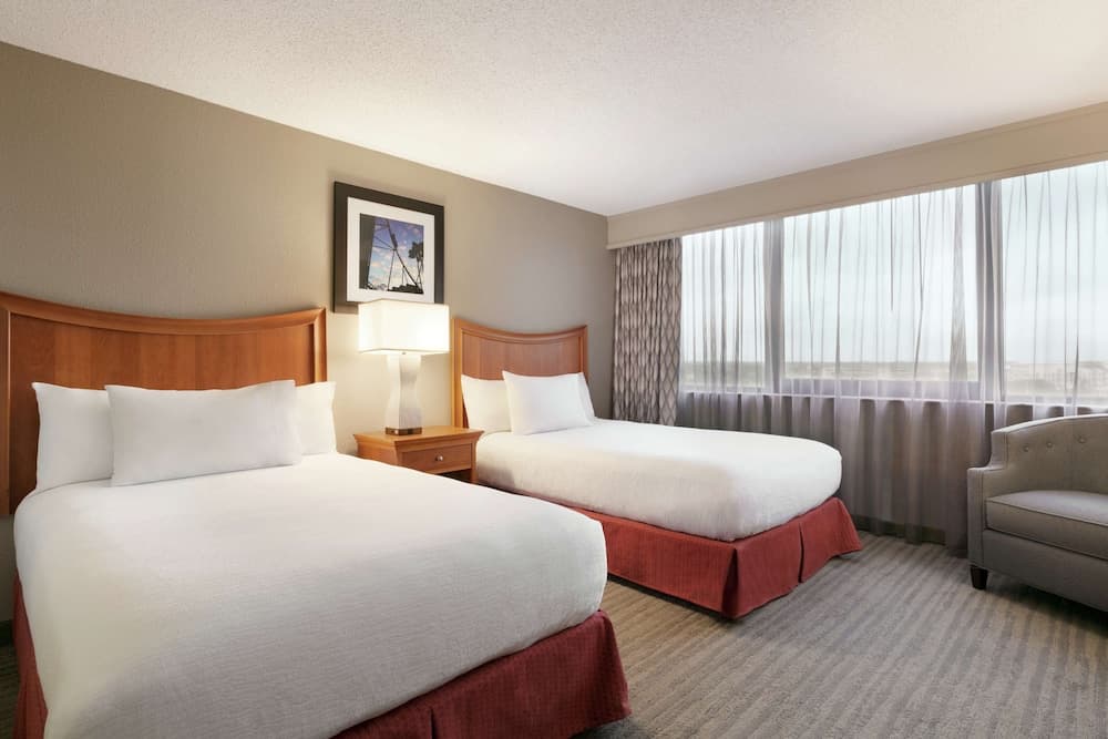 Embassy Suites by Hilton Orlando International Dr ICON Park — 30