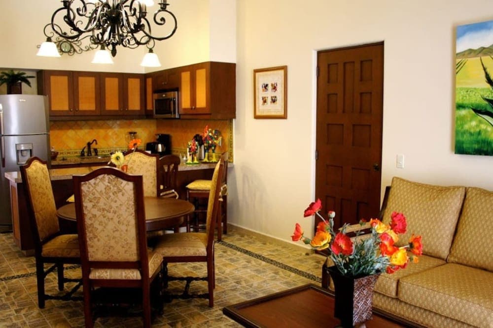 Best 2 BR Apartment in Cabo San Lucas — 9