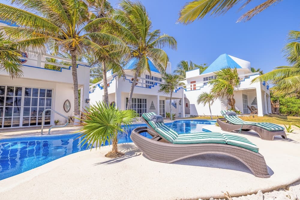 Casa Cenote Hotel — 1