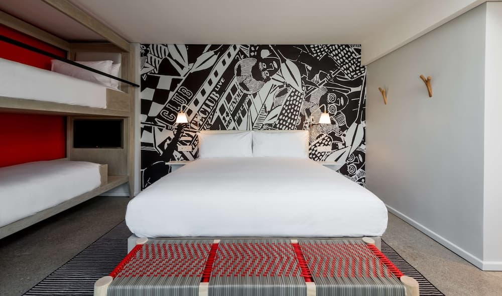 Radisson RED V&A Waterfront, Cape Town hotel, Silo 6, South Arm Road, V&A Waterfront, Cape Town, Western Cape, 8001, South Africa — photo 15