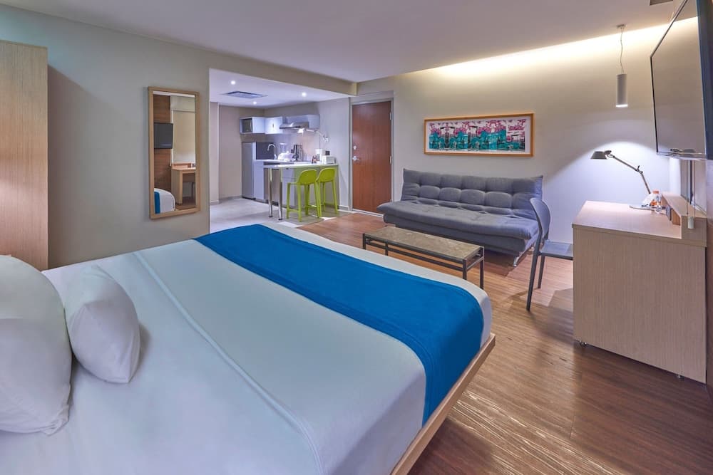 City Express Suites by Marriott Playa Del Carmen — 15