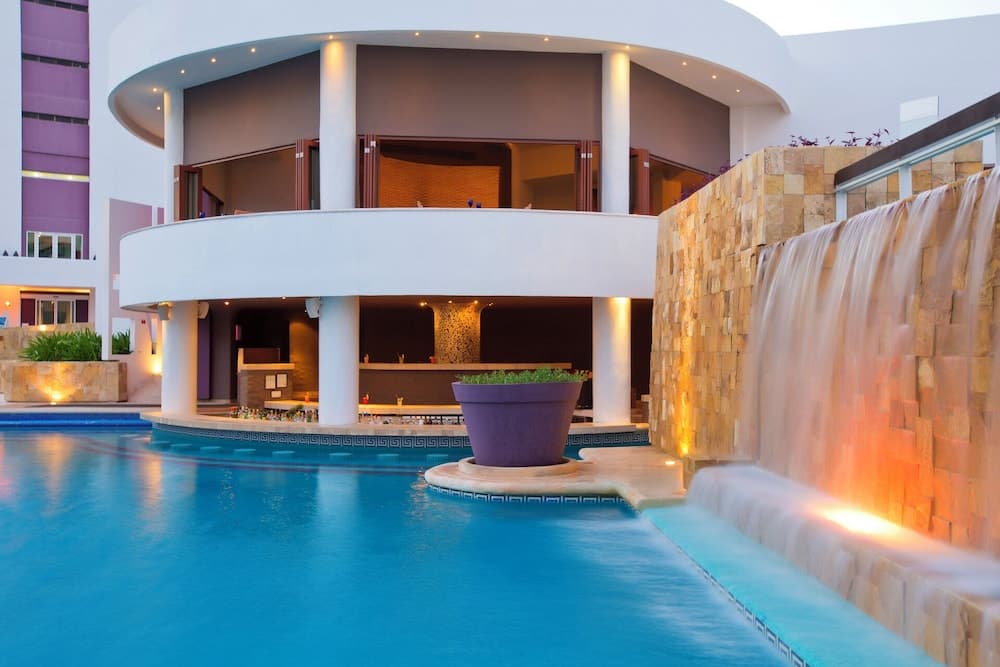 Krystal Grand Cancun All Inclusive — 24