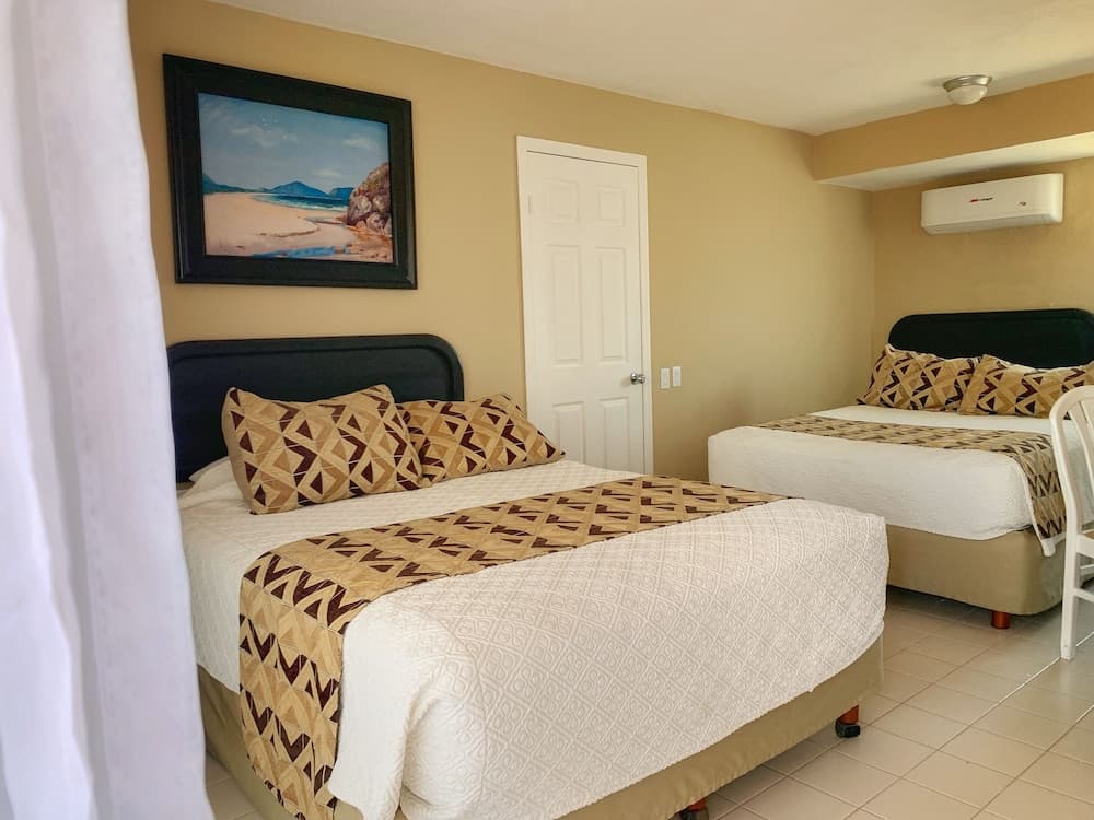 Hotel Santa Fe by Villa Group — 14
