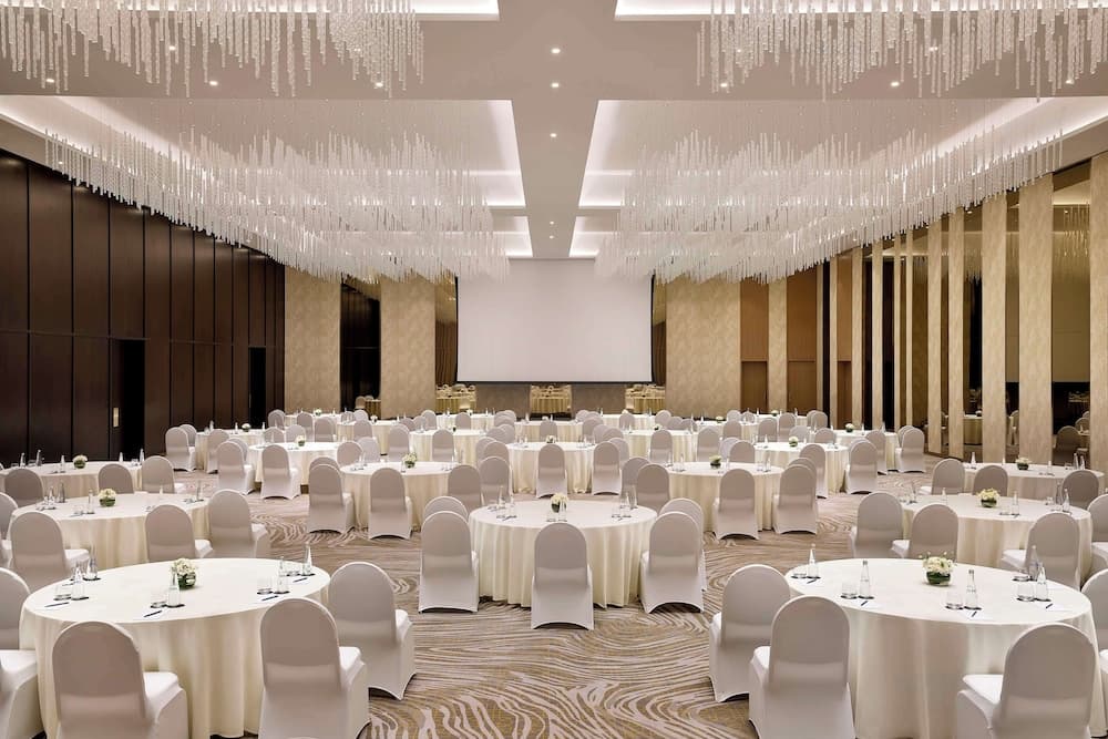 Embassy Suites By Hilton Dubai Business Bay — 17