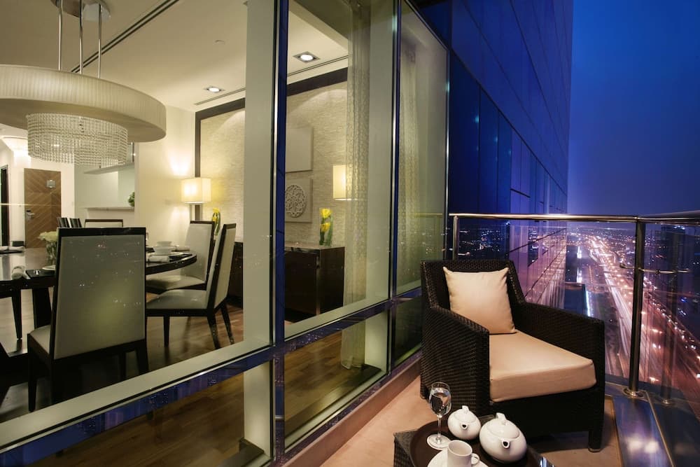 La Suite Dubai Hotel & Apartments — 13