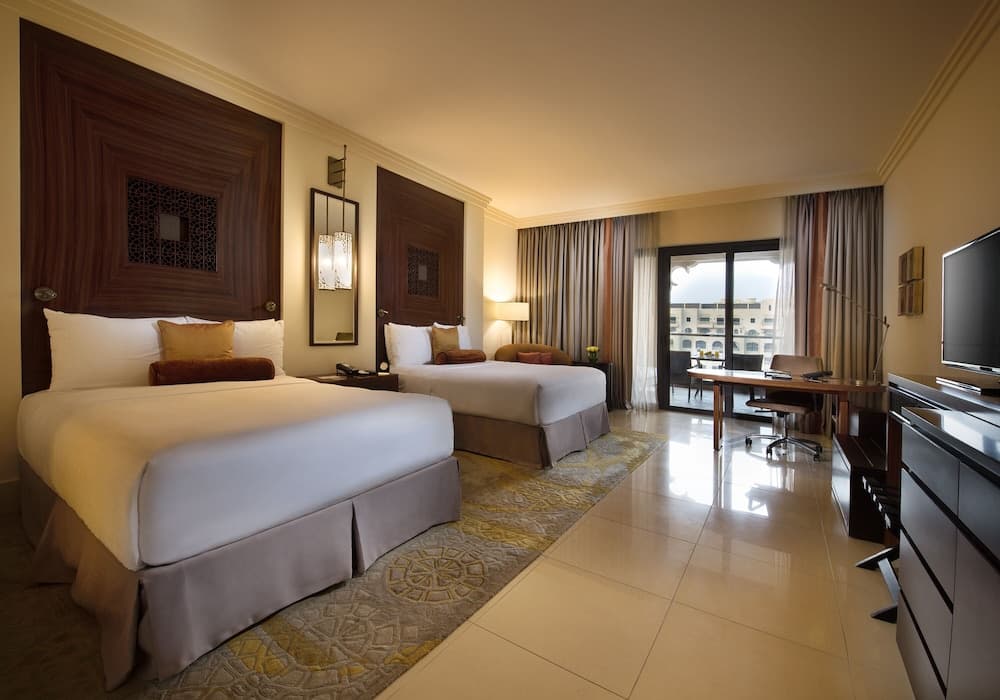 Fairmont The Palm — 10