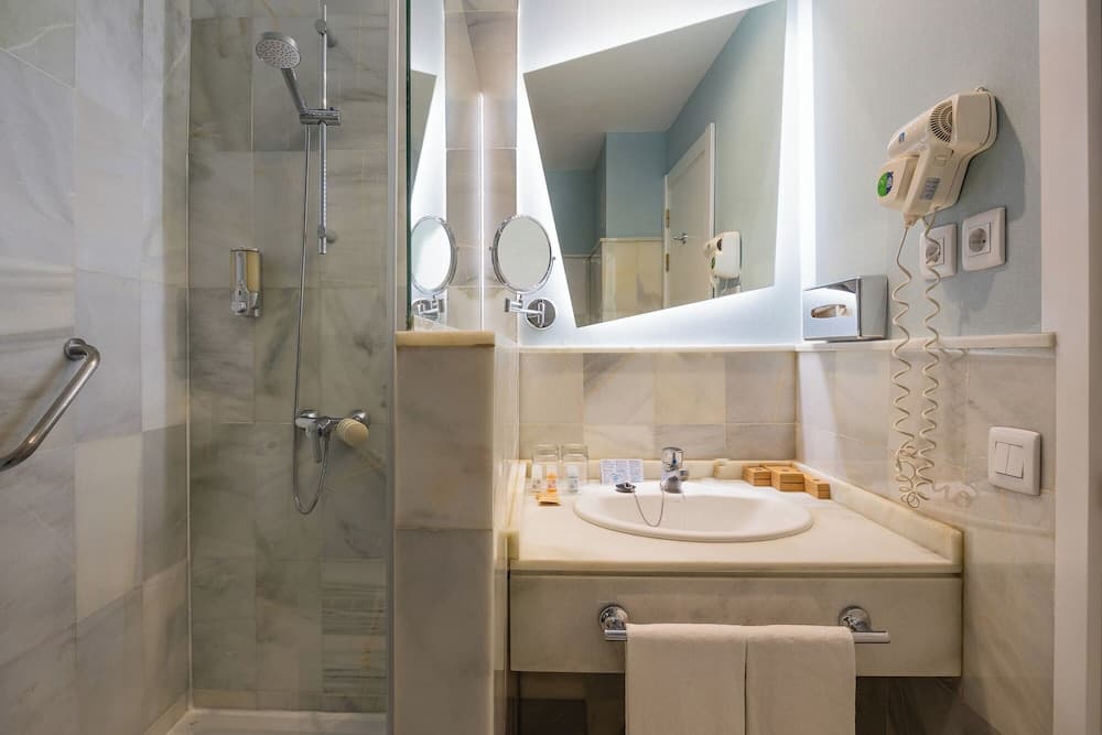Hotel Boutique Atarazanas Málaga — 26
