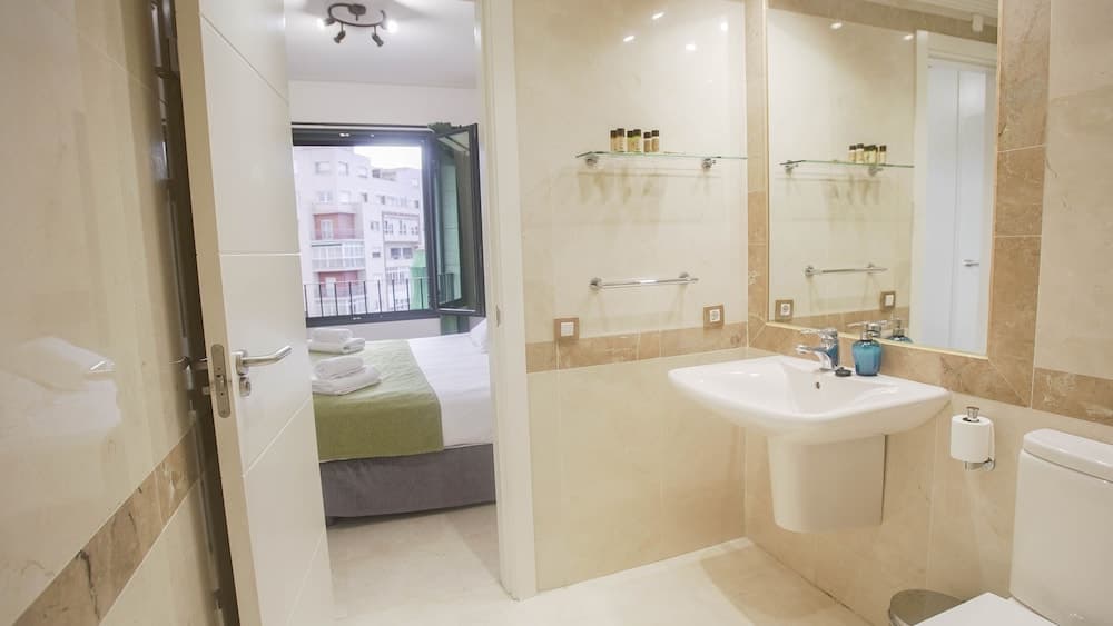Hotel Boutique Atarazanas Málaga — 28