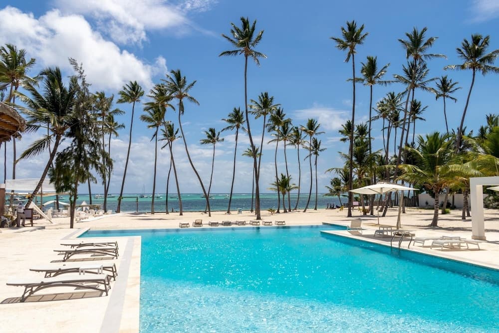 Stylish 3-bedroom Apartment Near the Bavaro Beach — 16