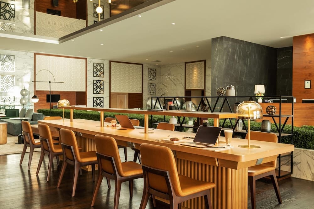 Sheraton Grand Hotel, Dubai — 9