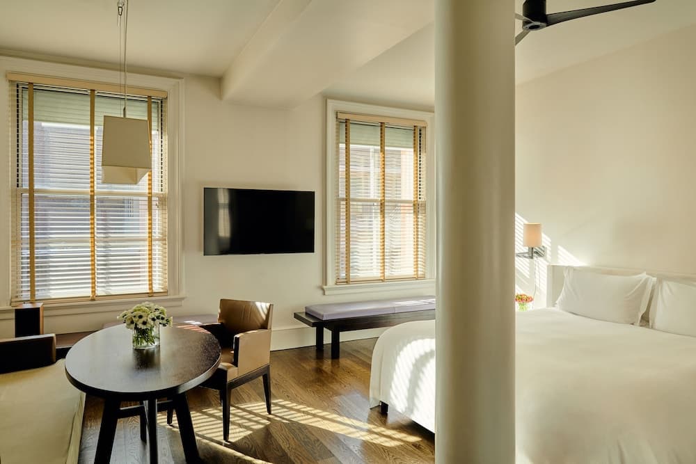 The Mercer — 13